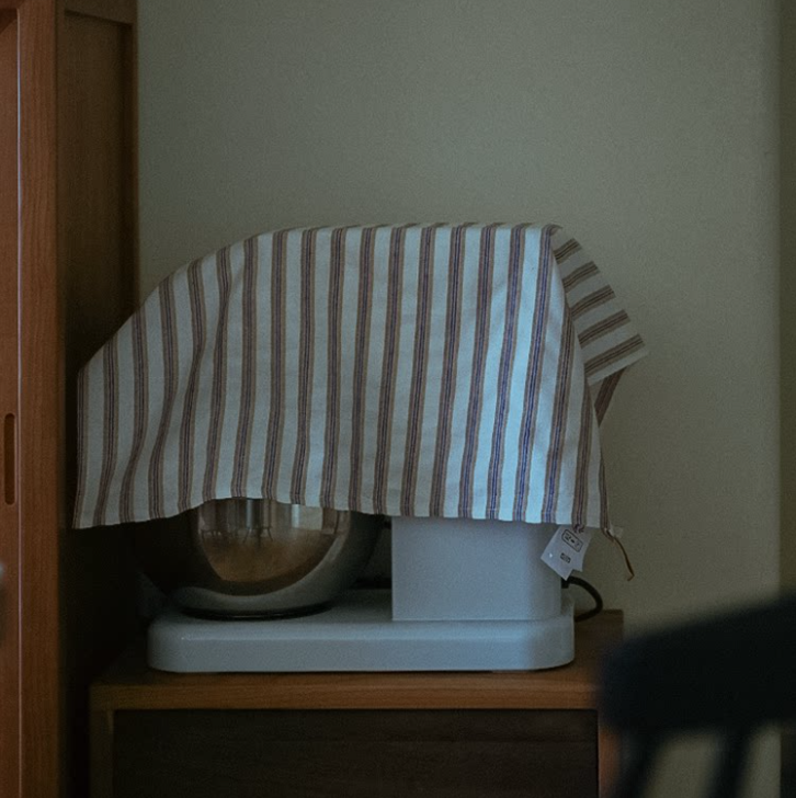 100% Cotton Stripe Tea Table Dust Cover & Napkin